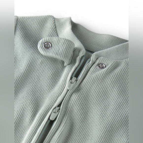 Carter's 3 Baby Organic Cotton Rib Sleeper - Picture 4 of 5